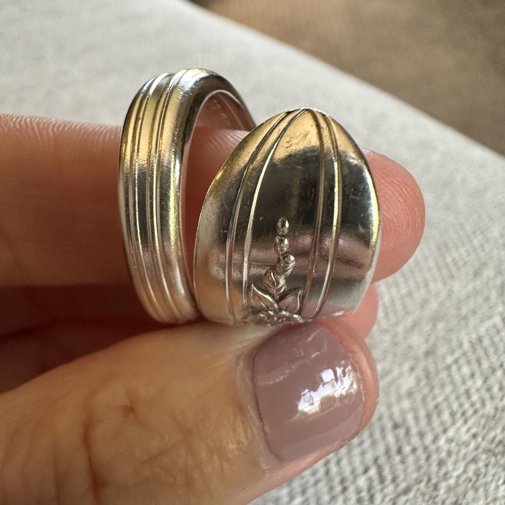 Silverware Floral Ring - Picture 6 of 15